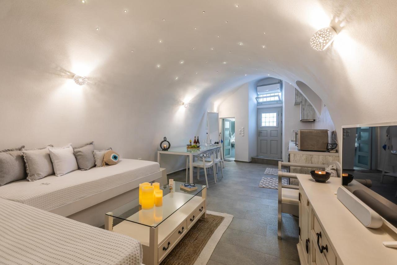 Volcave * Karterados (Santorini)